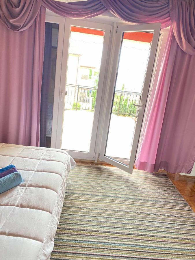 Apartmani Jelena Crikvenica Exterior foto